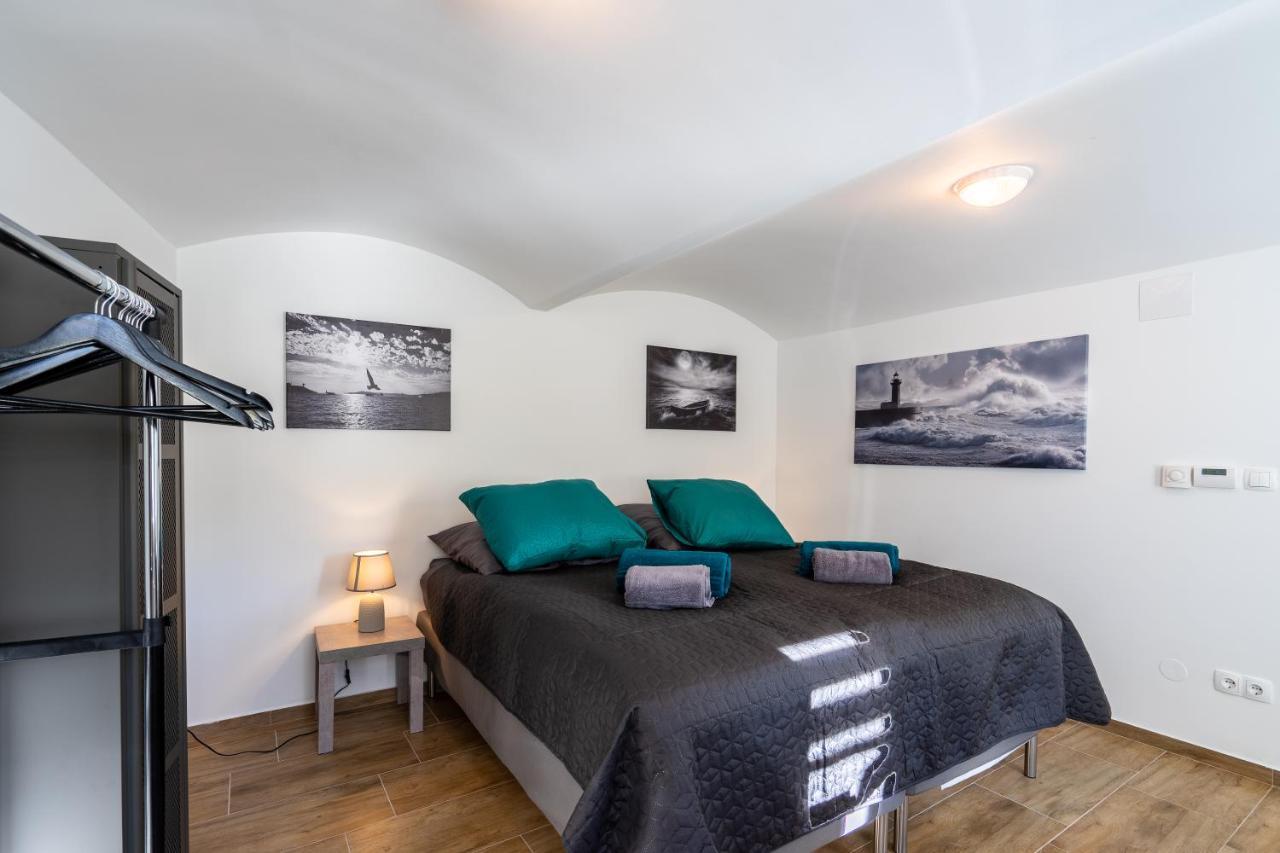 Revliving Apartments Eggenburg Bagian luar foto