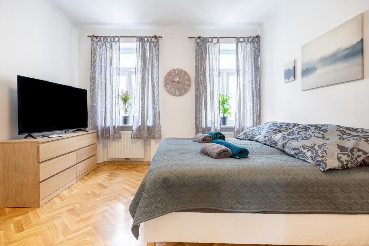 Revliving Apartments Eggenburg Bagian luar foto