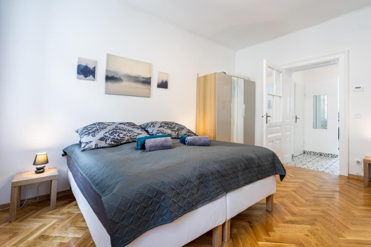 Revliving Apartments Eggenburg Bagian luar foto