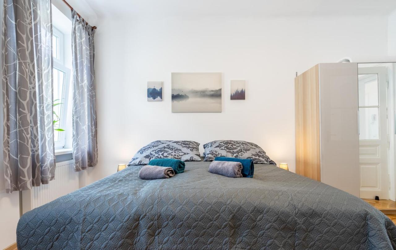 Revliving Apartments Eggenburg Bagian luar foto