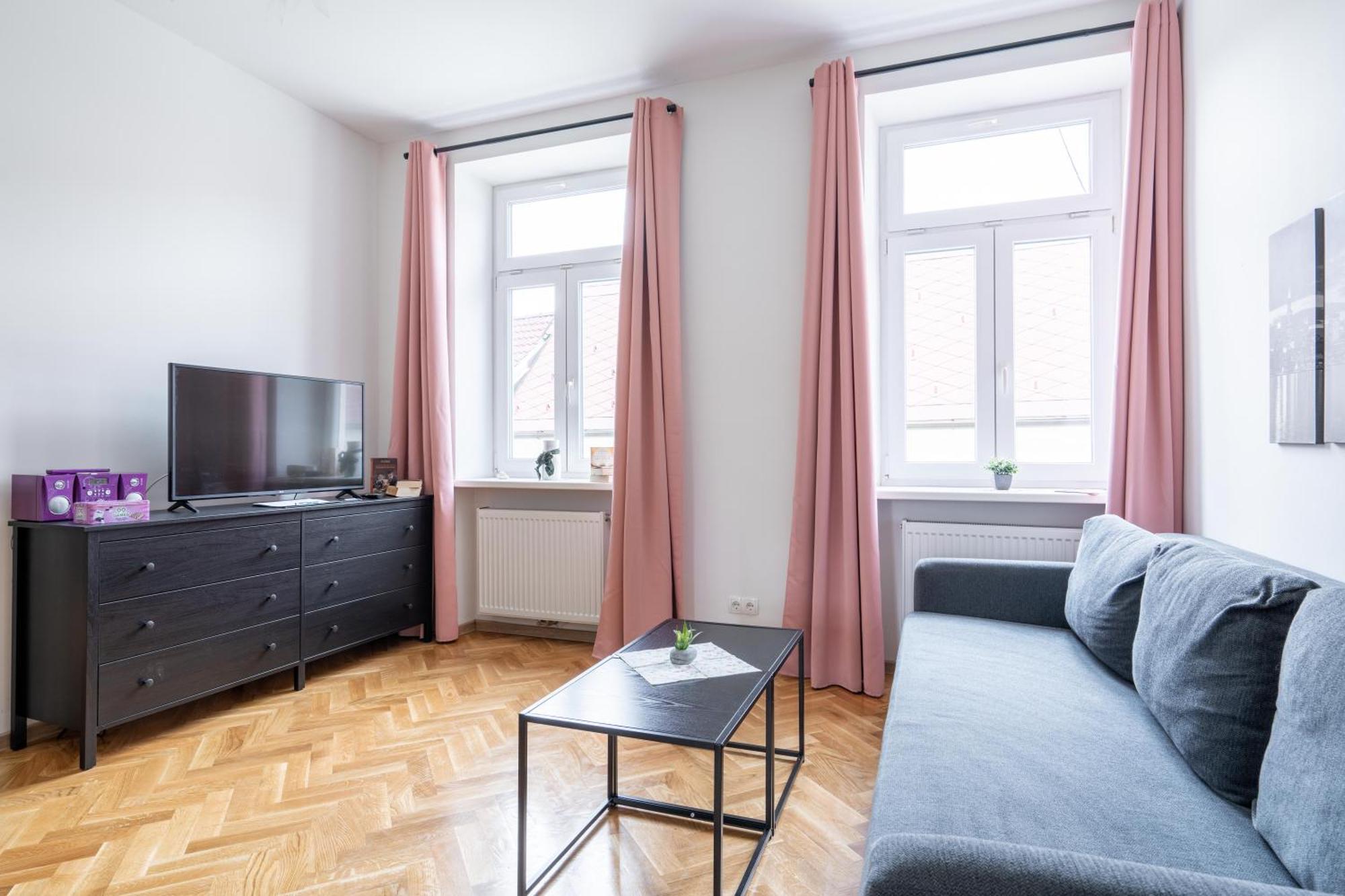 Revliving Apartments Eggenburg Bagian luar foto