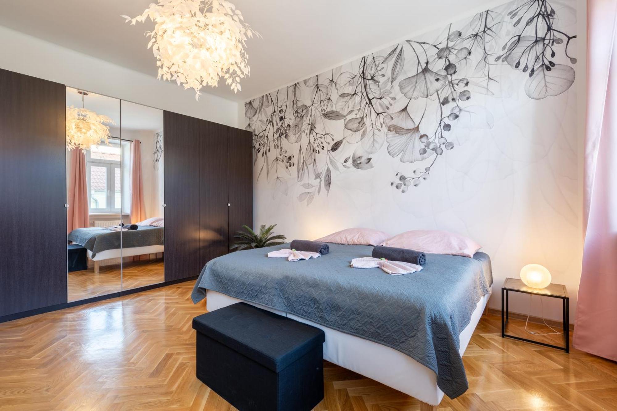Revliving Apartments Eggenburg Bagian luar foto
